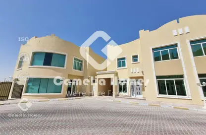Compound - 5 Bedrooms - 5 Bathrooms for rent in Al Kheesa - Al Kheesa - Umm Salal Mohammed
