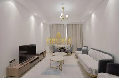 Apartment - 2 Bedrooms - 2 Bathrooms for rent in Lusail Marina Heights - Marina District - Lusail
