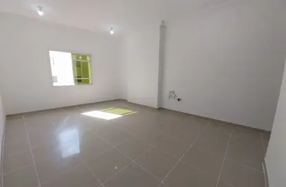 Apartment - 2 Bedrooms - 2 Bathrooms for rent in Al Jazeera Street - Fereej Bin Mahmoud North - Fereej Bin Mahmoud - Doha
