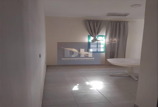 931171 - Property Image 3