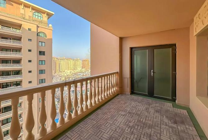 963208 - Property Image 2