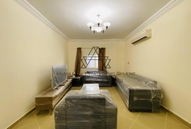 929924 - Property Image 3