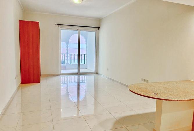 948289 - Property Image 2