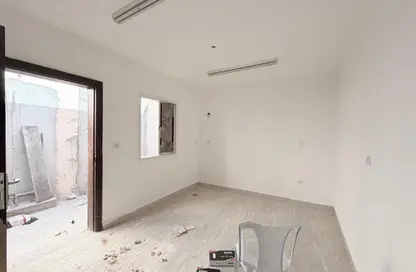 شقة - 1 حمام للايجار في شارع  بو هامو - أبو هامور - الدوحة