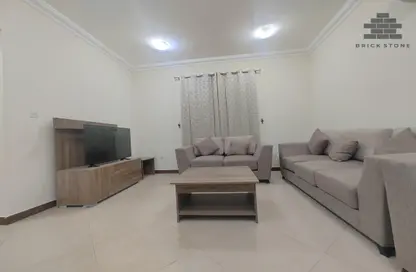 Apartment - 1 Bedroom - 1 Bathroom for rent in Umm Ghuwailina 4 - Umm Ghuwailina - Doha