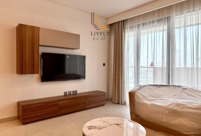 972005 - Property Image 3