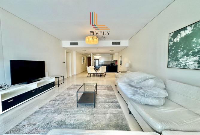 929877 - Property Image 2