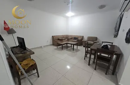 Apartment - 1 Bedroom - 2 Bathrooms for rent in Umm Ghwailina Comm - Umm Ghuwalina - Umm Ghuwailina - Doha Apartment - 1 Bedroom - 2 Bathrooms for rent in Umm Ghwailina Comm - Umm Ghuwalina - Umm Ghuwailina - Doha
