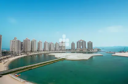 Apartment - 2 Bedrooms - 3 Bathrooms for rent in Viva West - Viva Bahriyah - The Pearl Island - Doha
