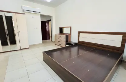 Villa - 4 Bedrooms - 4 Bathrooms for rent in Ain Khaled Villas - Ain Khaled - Doha