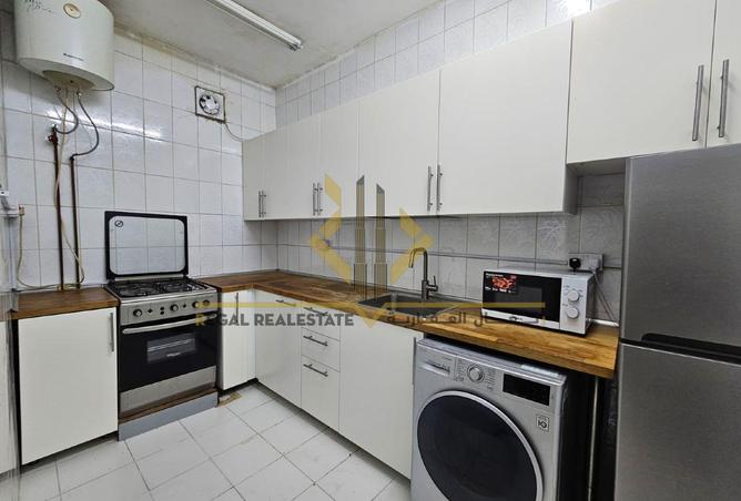 933016 - Property Image 2