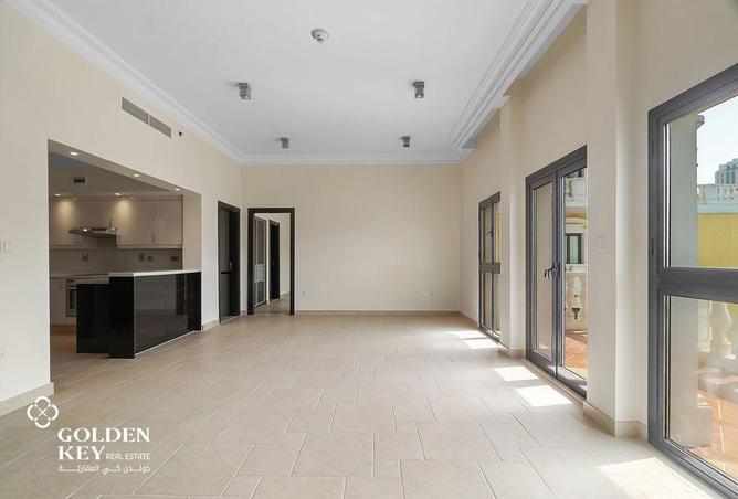 898852 - Property Image 3