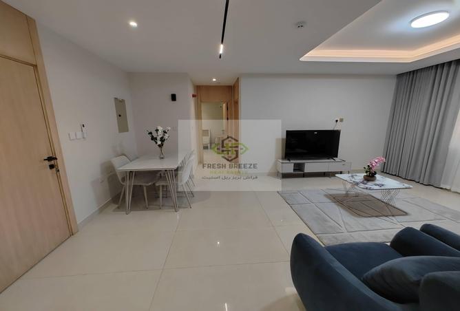 973143 - Property Image 2