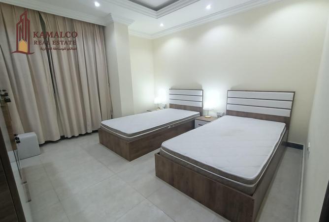 954595 - Property Image 2