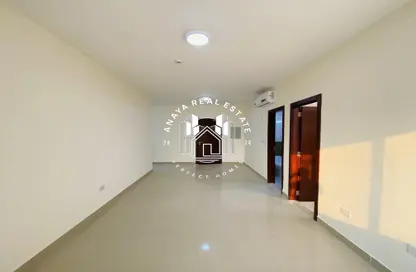 Apartment - 2 Bedrooms - 3 Bathrooms for rent in Old Al Ghanim - Al Ghanim - Doha