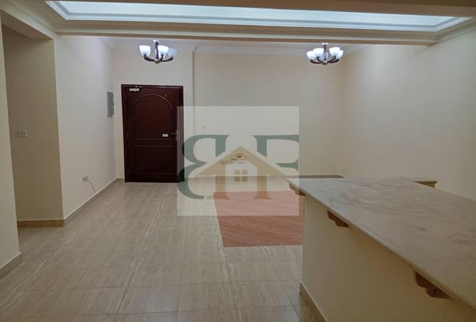 943074 - Property Image 3