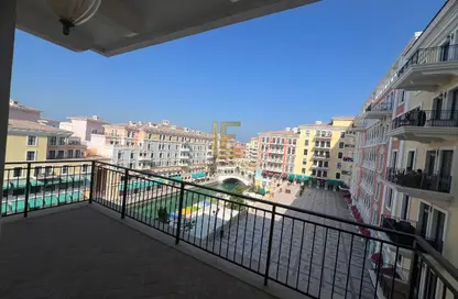 Apartment - 2 Bedrooms - 3 Bathrooms for sale in Qanat Quartier - The Pearl Island - Doha Apartment - 2 Bedrooms - 3 Bathrooms for sale in Qanat Quartier - The Pearl Island - Doha