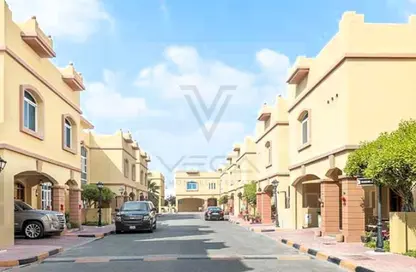 Villa - 4 Bedrooms - 4 Bathrooms for rent in Bu Hamour Street - Abu Hamour - Doha