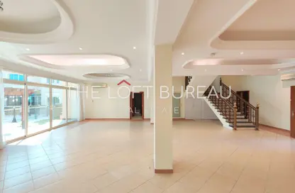 فيلا - 4 غرف نوم - 6 حمامات للايجار في فلل واست باي لاغون - وست باي لاجون - بحيرة وست لاجون - الدوحة