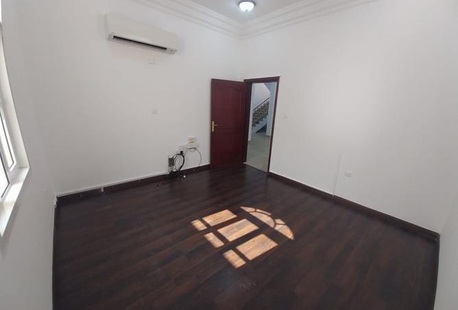 935768 - Property Image 3