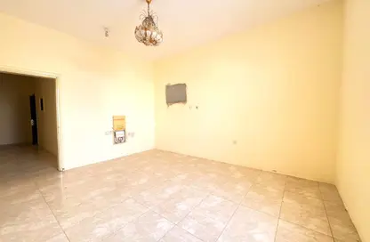 Apartment - 2 Bedrooms - 2 Bathrooms for rent in Madinat Khalifa South - Madinat Khalifa - Doha