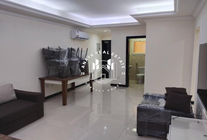 913874 - Property Image 3