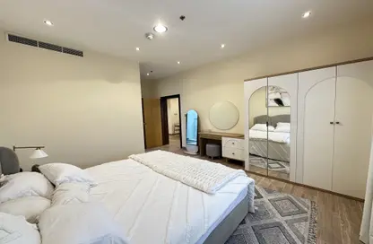 Apartment - 1 Bedroom - 2 Bathrooms for rent in Ramada Tower - Al Muntazah - Doha