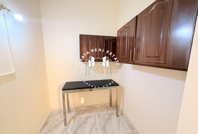 962215 - Property Image 3