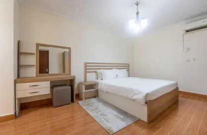 Room / Bedroom image for: Apartment - 3 Bedrooms - 3 Bathrooms for rent in Ezdan Village 40 - Ezdan Village - Al Wakra, Image 1