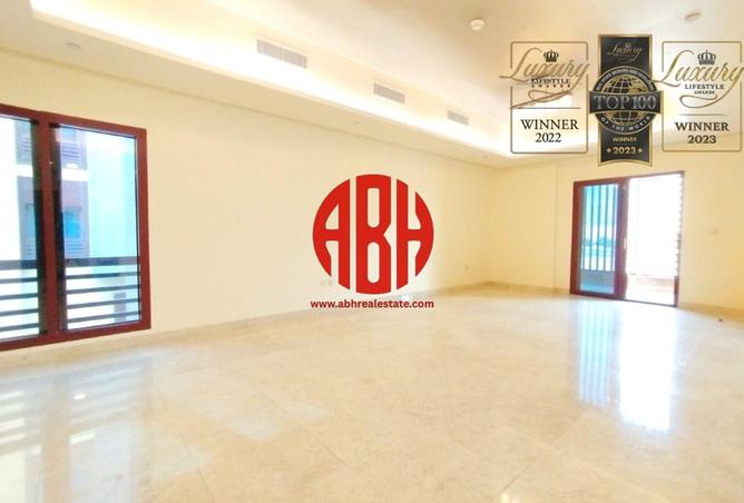 982518 - Property Main Image