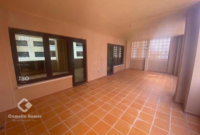 949860 - Property Image 3