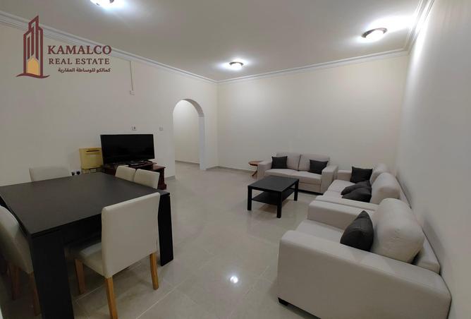 953874 - Property Image 2