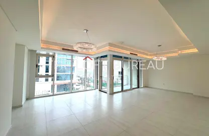 Apartment - 2 Bedrooms - 3 Bathrooms for rent in Gewan Island - The Pearl Island - Doha