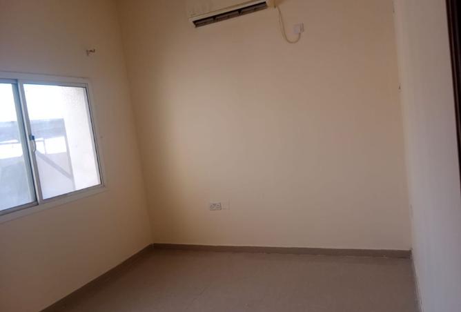 927646 - Property Image 3