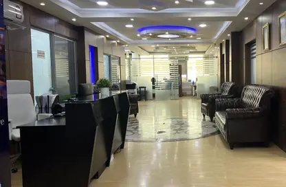 Office Space - Studio - 2 Bathrooms for rent in New Salata - Salata - Doha