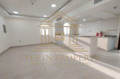 Apartment - 2 Bedrooms - 3 Bathrooms for rent in Al Mansoura - Al Mansoura - Doha