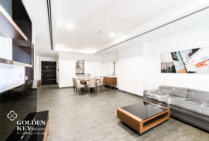 812213 - Property Image 2