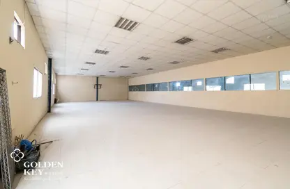 سكن عمال - استوديو - 2 حمامات للايجار في المنطقة الصناعية 2 - المنطقة الصناعية - المنطقة الصناعية - الدوحة