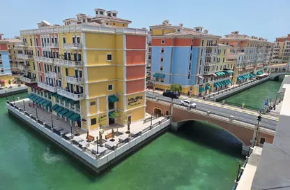 Apartment - 1 Bedroom - 2 Bathrooms for rent in Teatro - Qanat Quartier - The Pearl Island - Doha