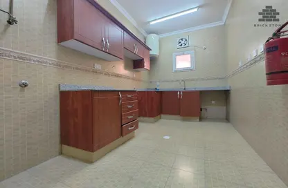 Apartment - 3 Bedrooms - 2 Bathrooms for rent in Al Jazeera Street - Fereej Bin Mahmoud North - Fereej Bin Mahmoud - Doha