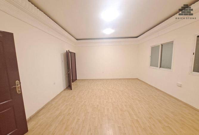 939510 - Property Image 3
