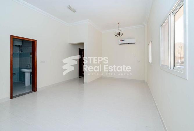 949776 - Property Main Image