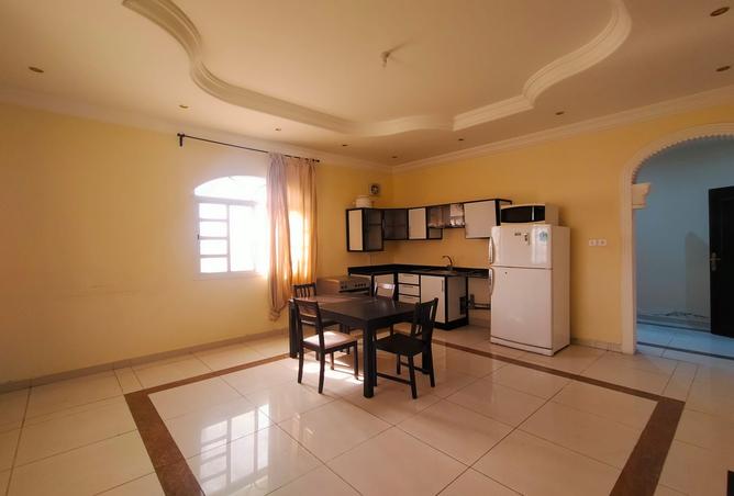 953254 - Property Image 2