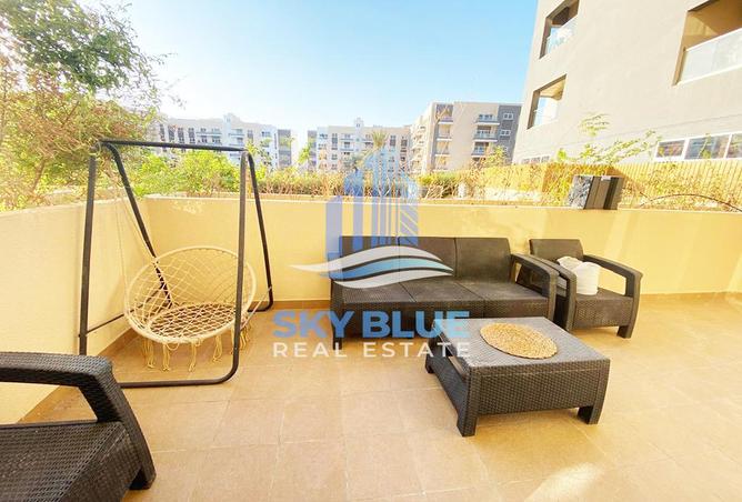 734489 - Property Image 2