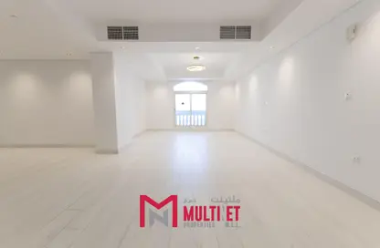 Empty Room image for: Apartment - 2 Bedrooms - 2 Bathrooms for sale in Fox Hills - Fox Hills - Lusail, Image 1