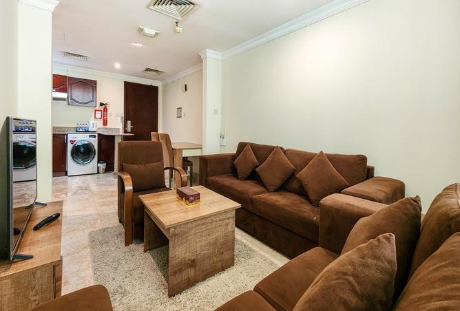 982816 - Property Image 2