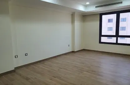 Apartment - 1 Bedroom - 1 Bathroom for rent in Porto Arabia - The Pearl Island - Doha
