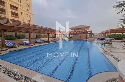 Apartment - 2 Bedrooms - 3 Bathrooms for rent in Porto Arabia - The Pearl Island - Doha