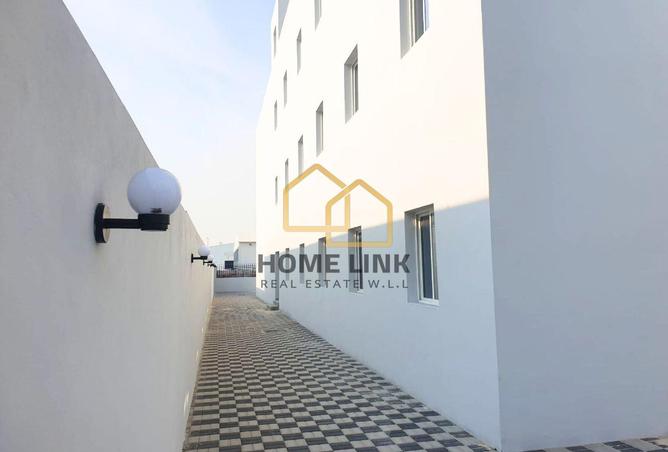 899577 - Property Image 3