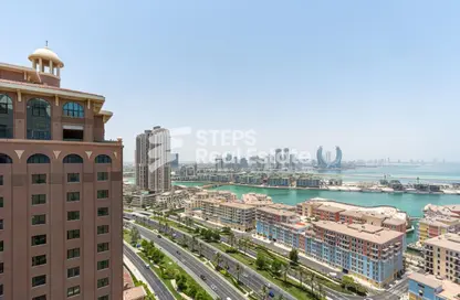 Apartment - 1 Bedroom - 2 Bathrooms for sale in West Porto Drive - Porto Arabia - The Pearl Island - Doha